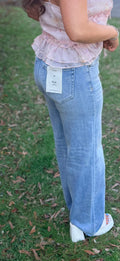 The Everyday Classic Straight Jean